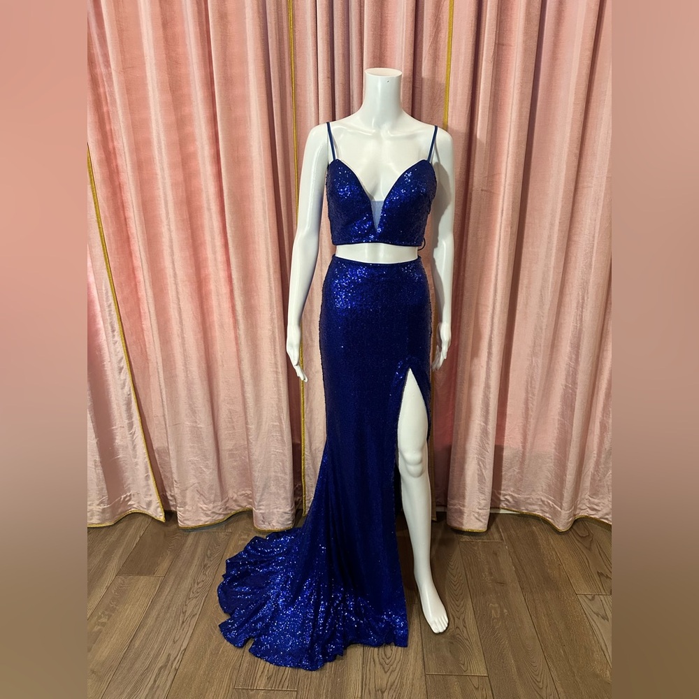 Jovani 08091, in Royal (royal blue), size 0. $679.00 retail.